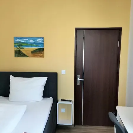 Отель Gruener Baum - Im Murgtal, Schwarzwald