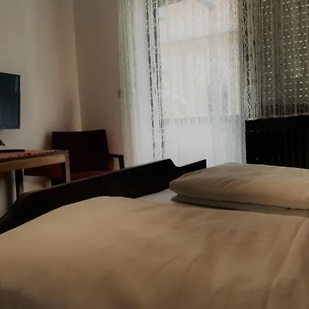 Grüner Baum - Melissone Italian Restaurant Hotel *