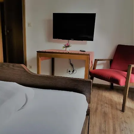 Hotel Grüner Baum - Melissone Italian Restaurant Weisenbach