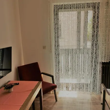 Gruener Baum - Im Murgtal, Schwarzwald Вайзенбах