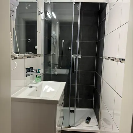 Hotel Grüner Baum - Melissone Italian Restaurant