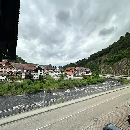 Отель Gruener Baum - Im Murgtal, Schwarzwald *