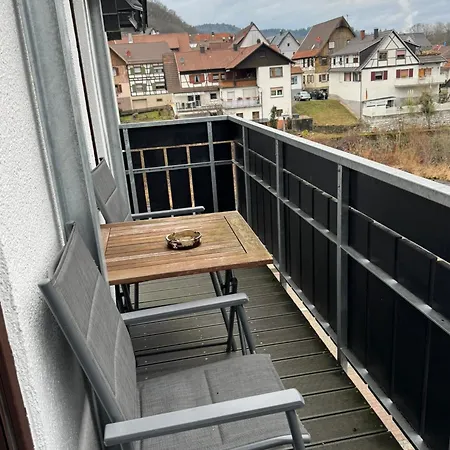 Gruener Baum - Im Murgtal, Schwarzwald Weisenbach