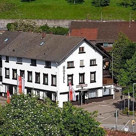 Hotel Gruener Baum - Im Murgtal, Schwarzwald Weisenbach